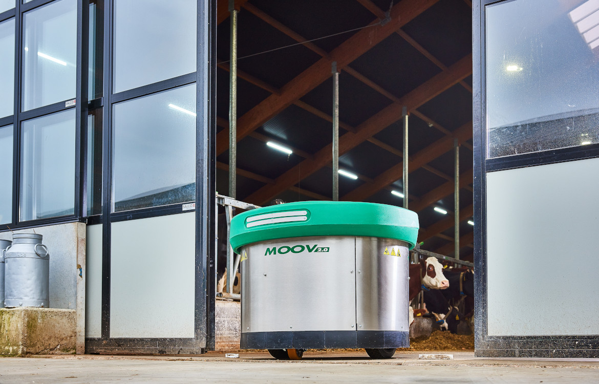 Robotul MOOV Pro 2.0